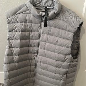 Lululemon Men’s Vest
